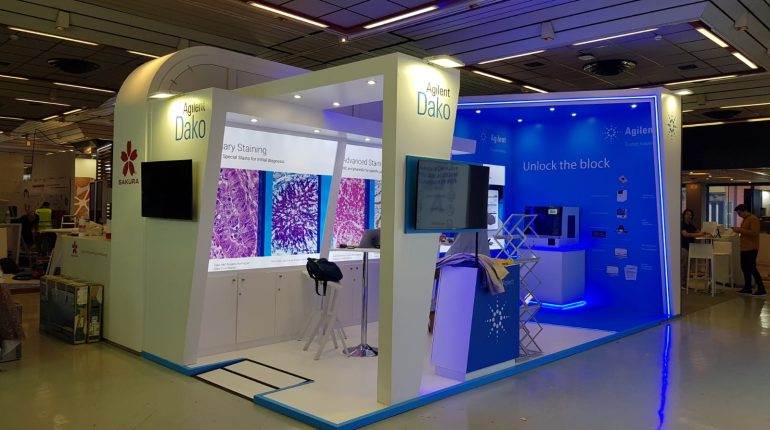 niza montaje de stand Angle Exhibits