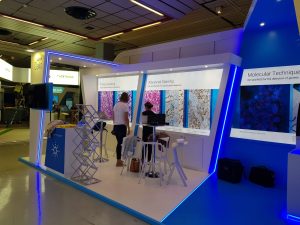 montaje de stand Angle Exhibits