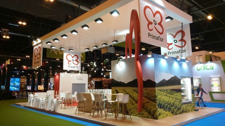Construcción stands feriales Angle Exhibits