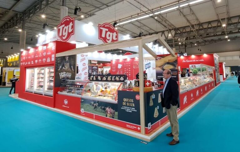 montaje stand ferial marca